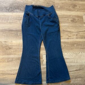 HALARA Dark Blue Flare Women's Jeans